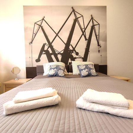 K2012 Kalina Grand-Tourist Apartments Danzica Esterno foto