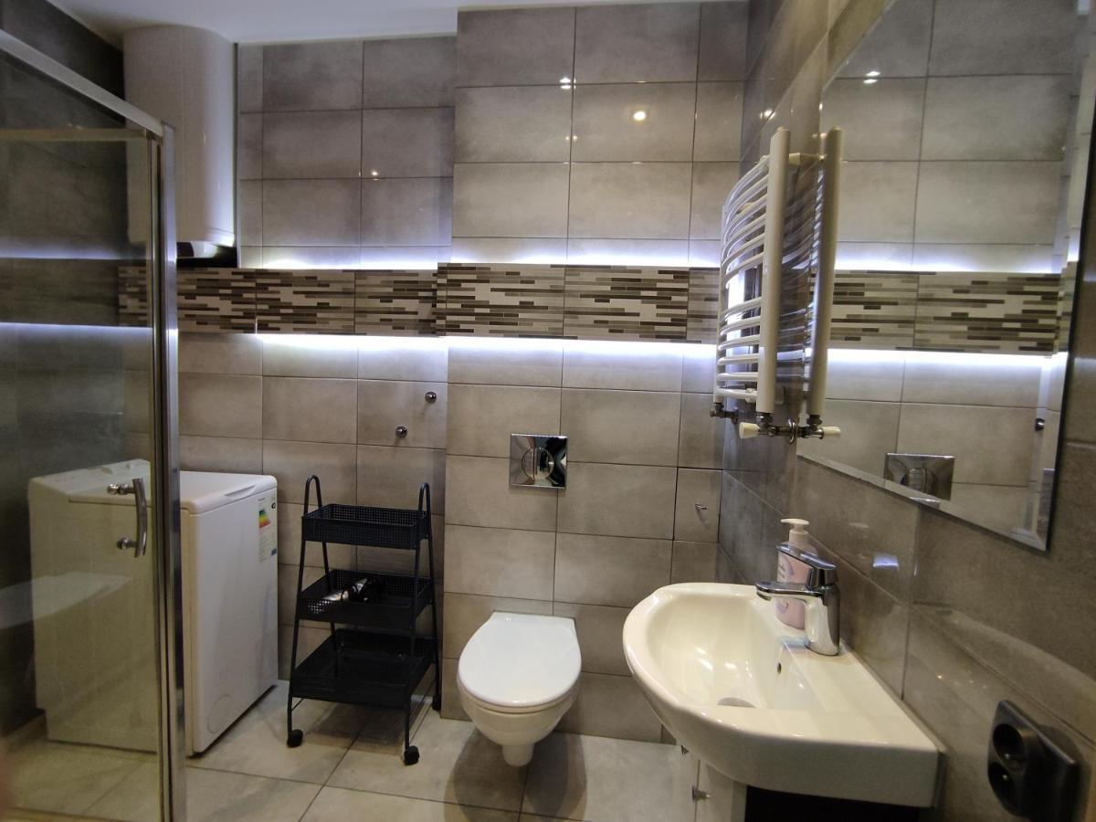 K2012 Kalina Grand-Tourist Apartments Danzica Esterno foto